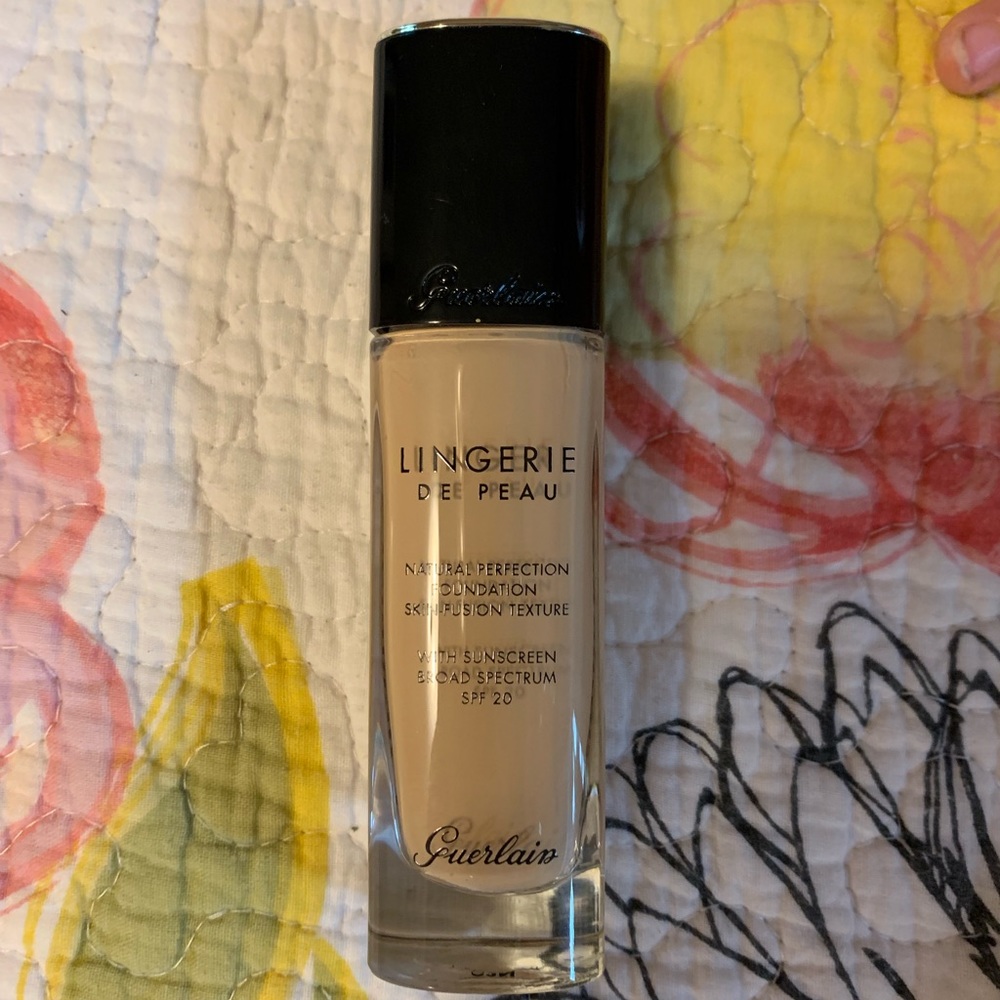 Guerlain Lingerie De Peau Natural Foundation 03N
